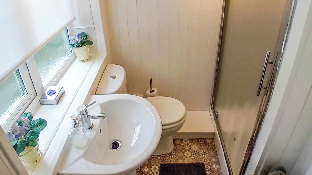 Photo of Bathroom in Grewelthorpe