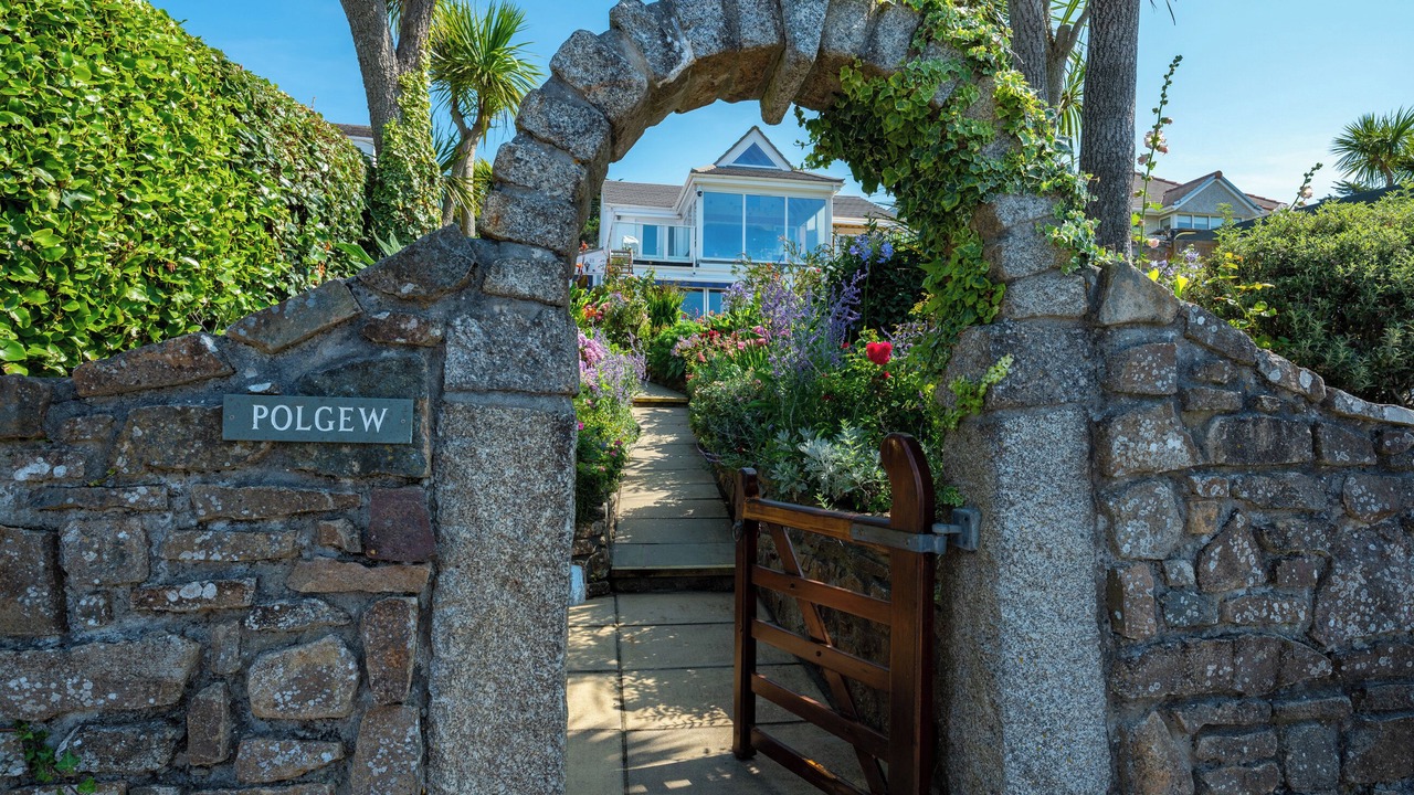 Photo of Others in Marazion