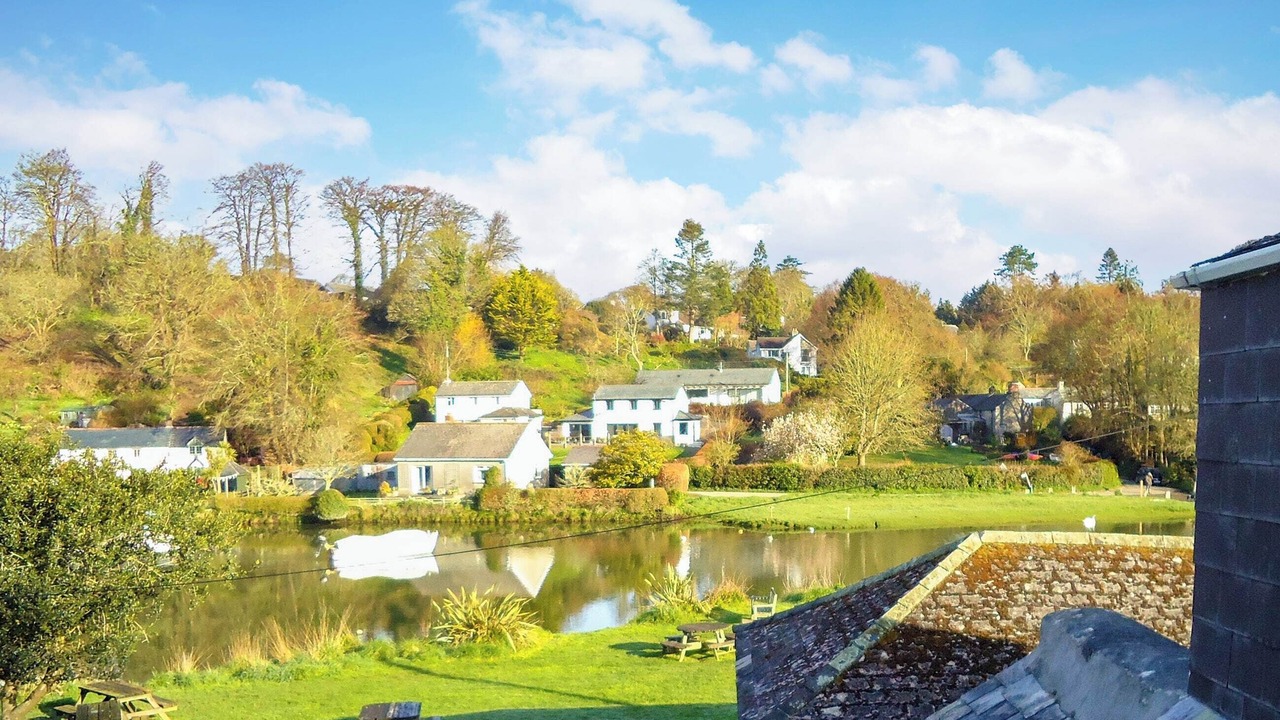 Photo of Others in Lerryn