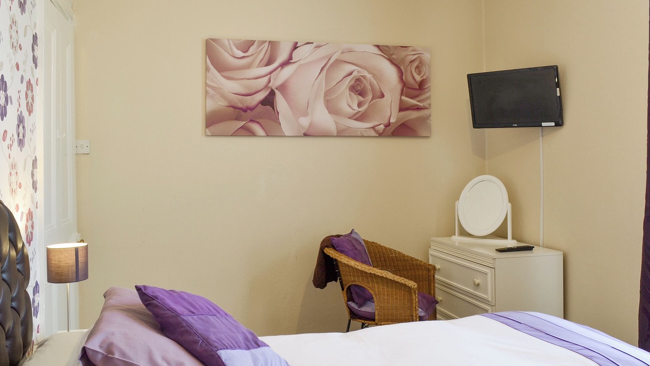 Photo of Others in Cayton