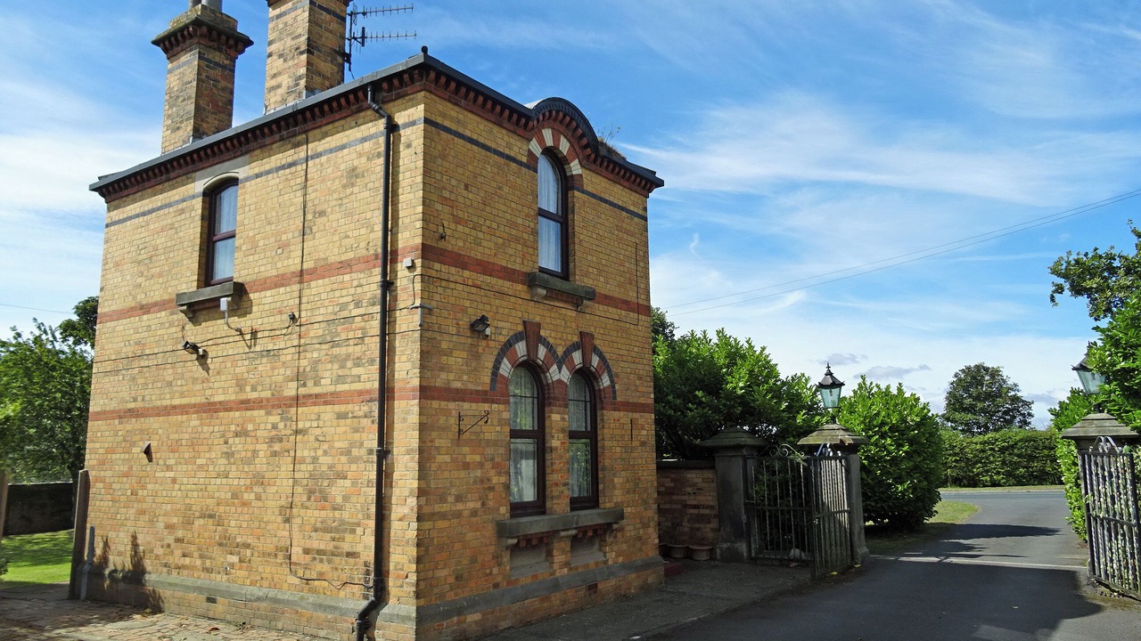 Photo of Others in Cayton