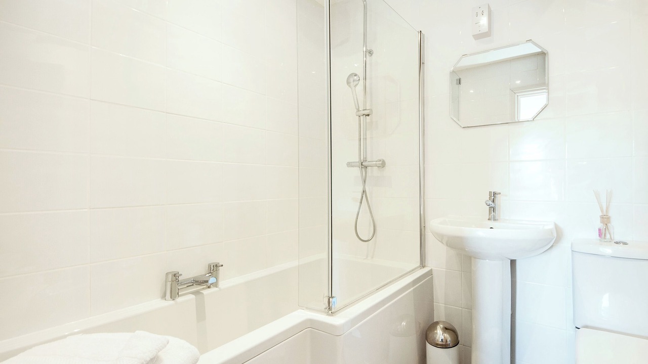 Photo of Bathroom in Hanley Castle