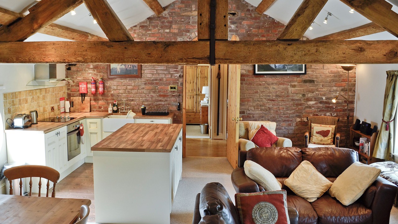 Photo of Others in Helsby