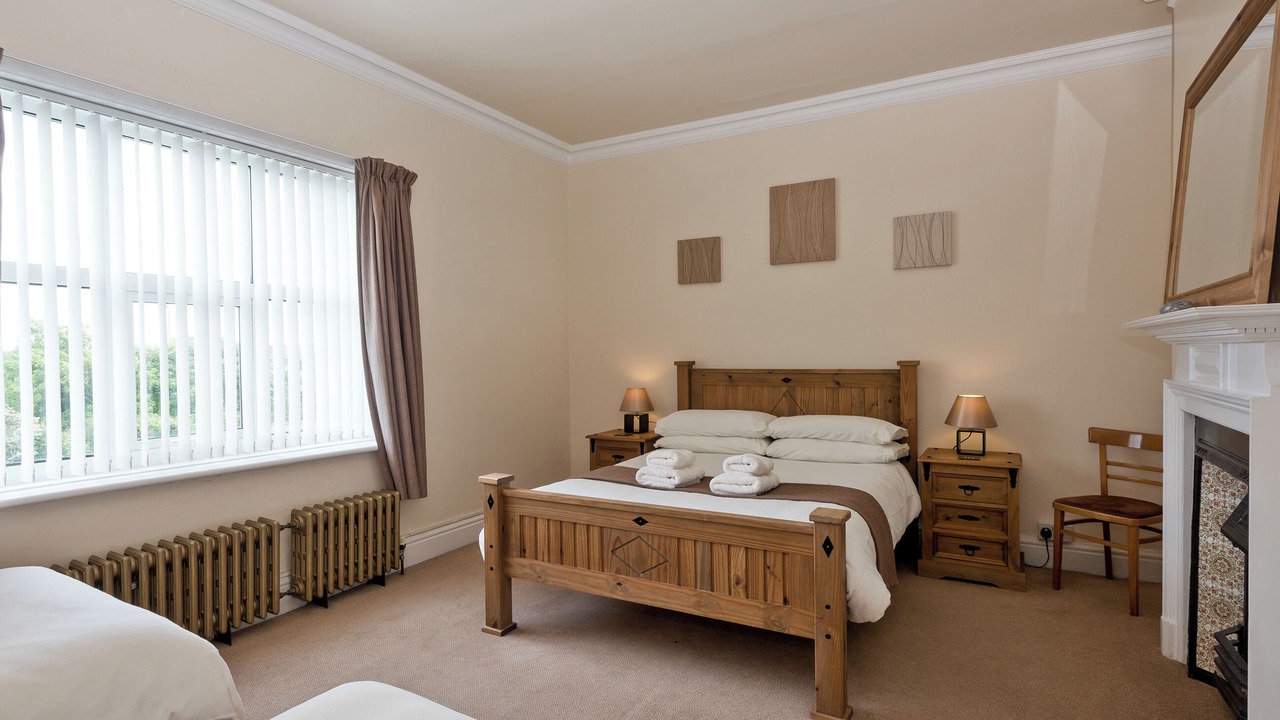 Photo of Others in Bacton