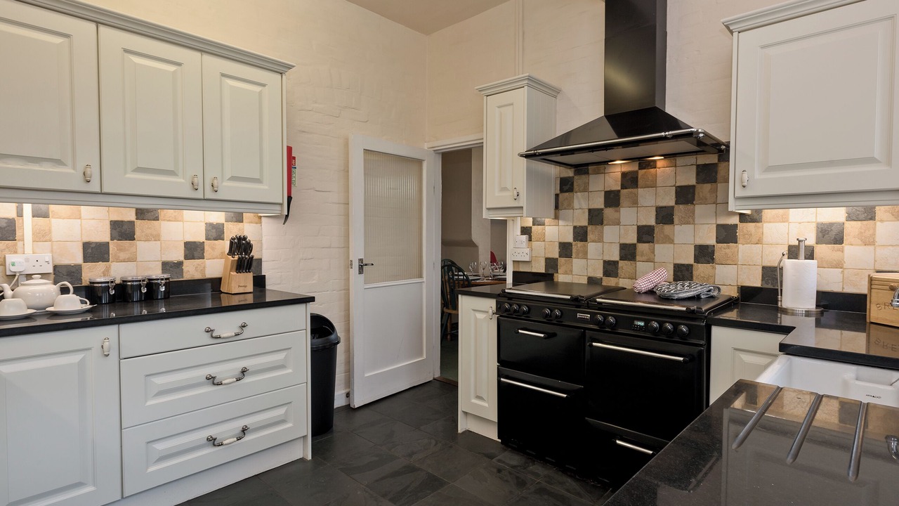 Photo of Others in Bacton