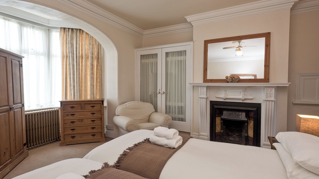 Photo of Others in Bacton