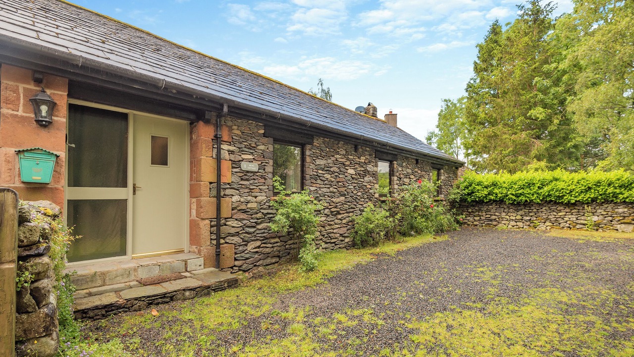 Photo of Outdoor in Bampton