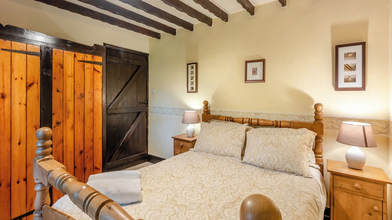 Photo of Others in Bampton