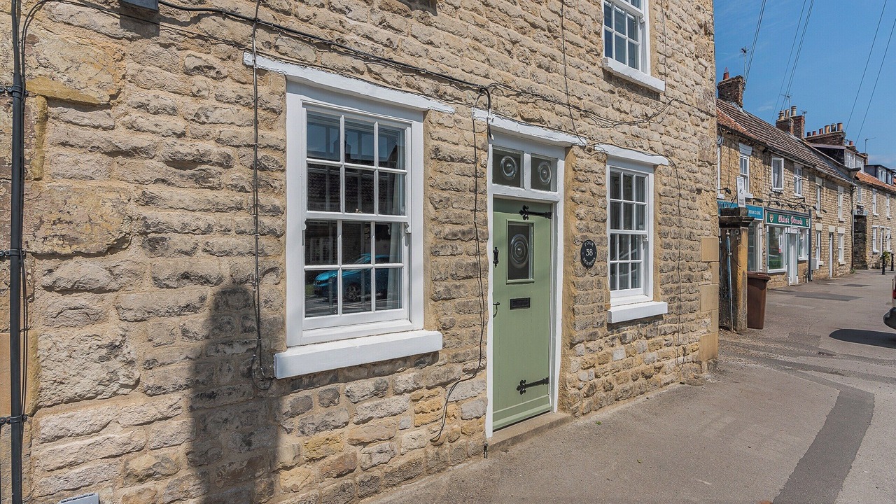 Photo of Outdoor in Pickering