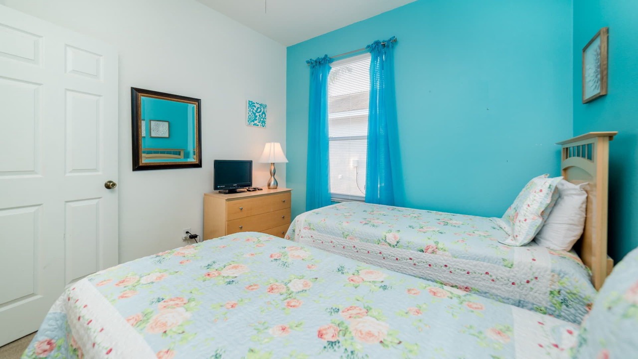 Photo of Bedroom in Windsor Palms