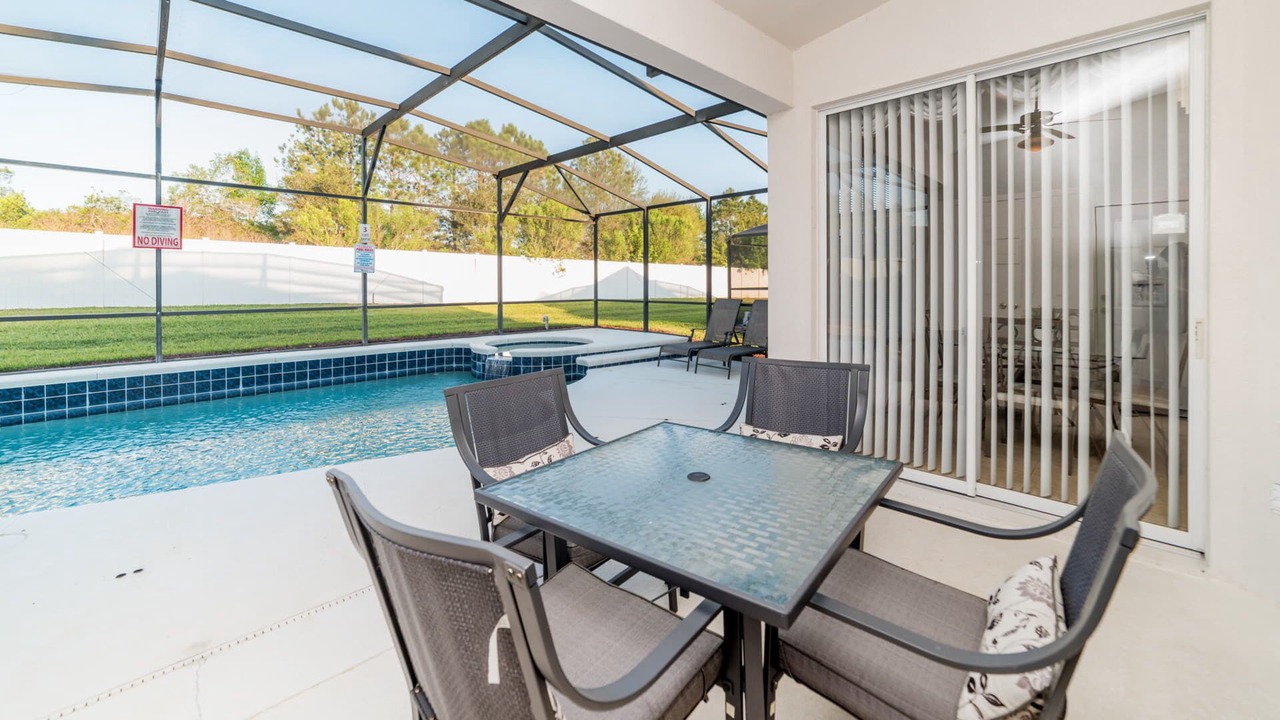 Photo of Outdoor in Windsor Palms