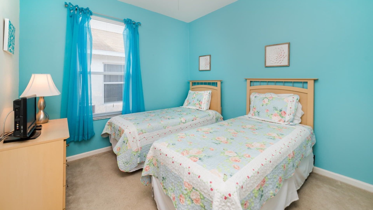 Photo of Bedroom in Windsor Palms