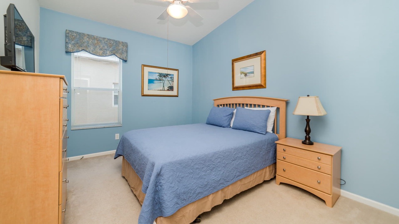 Photo of Bedroom in Windsor Palms
