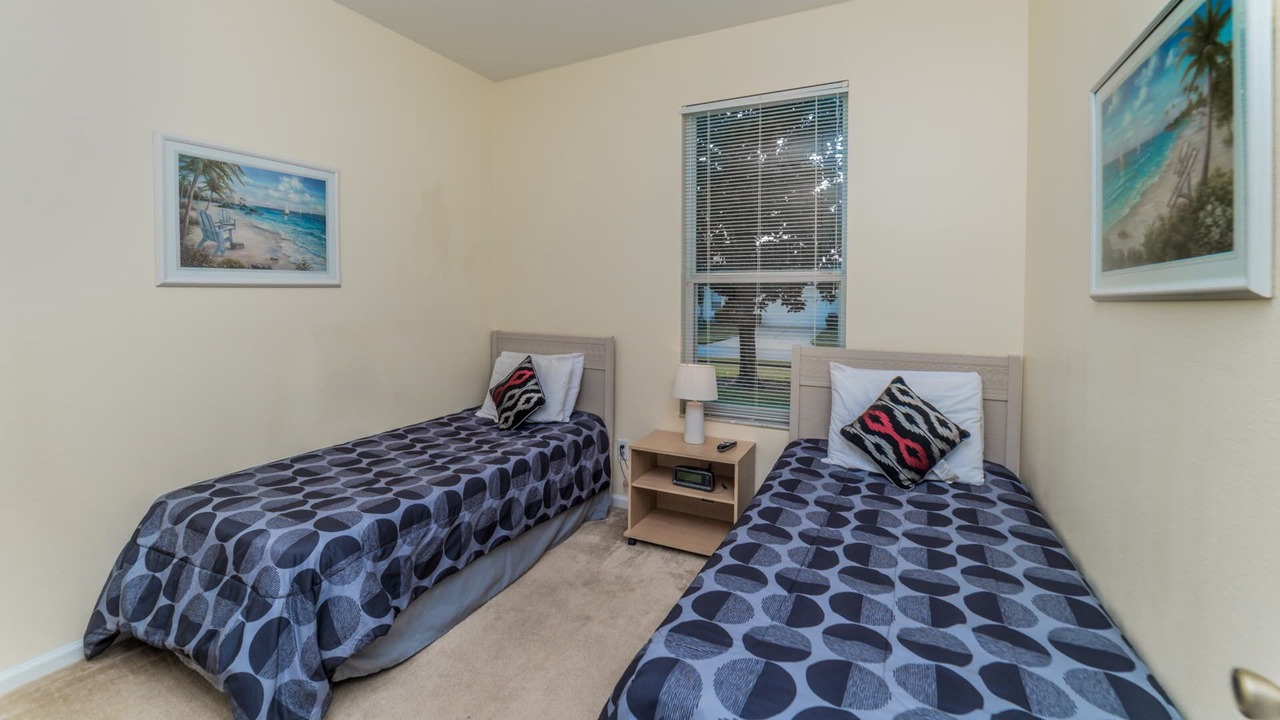 Photo of Bedroom in Windsor Palms