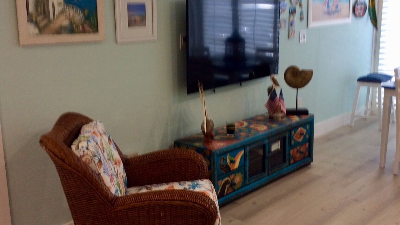 Photo of Livingroom in Key Biscayne