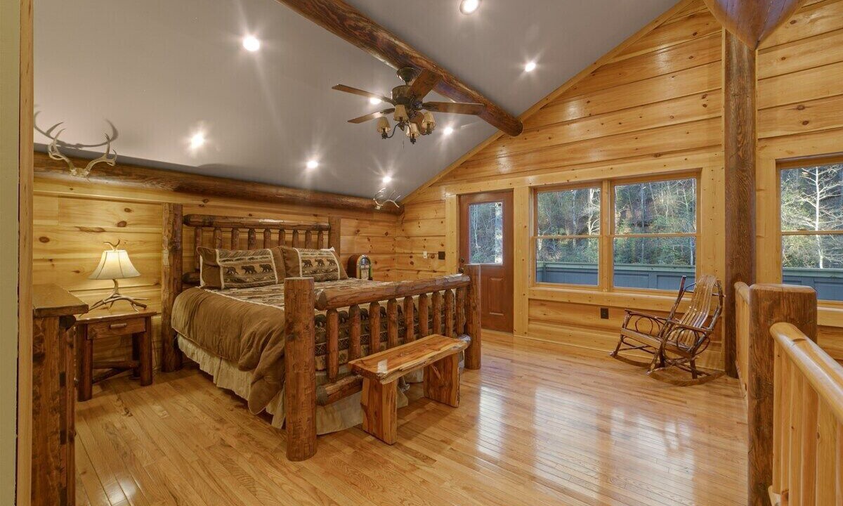 Photo of Patio Balcony in Helen