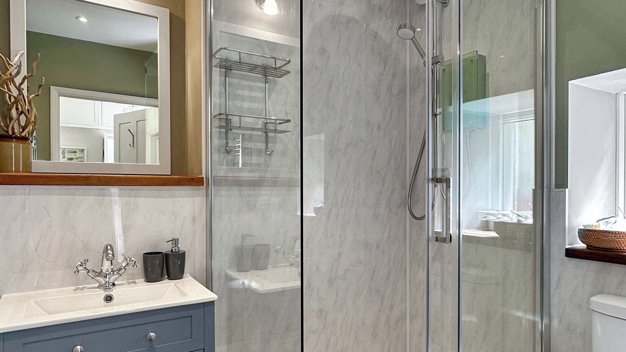 Photo of Bathroom in Gorran Haven