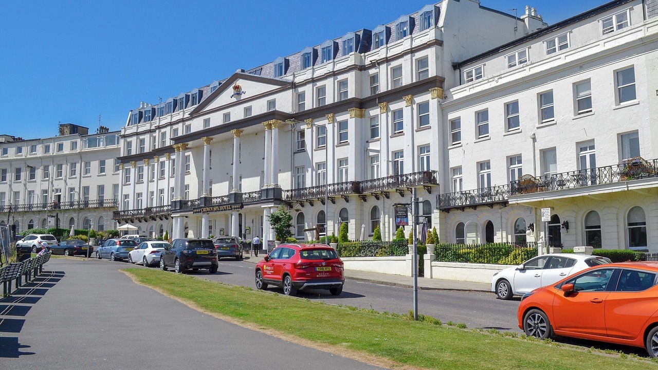 Photo of Others in South Cliff