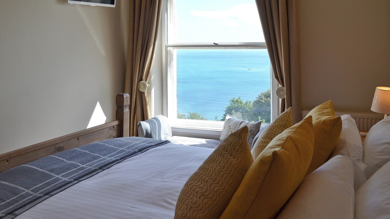 Photo of Others in South Cliff