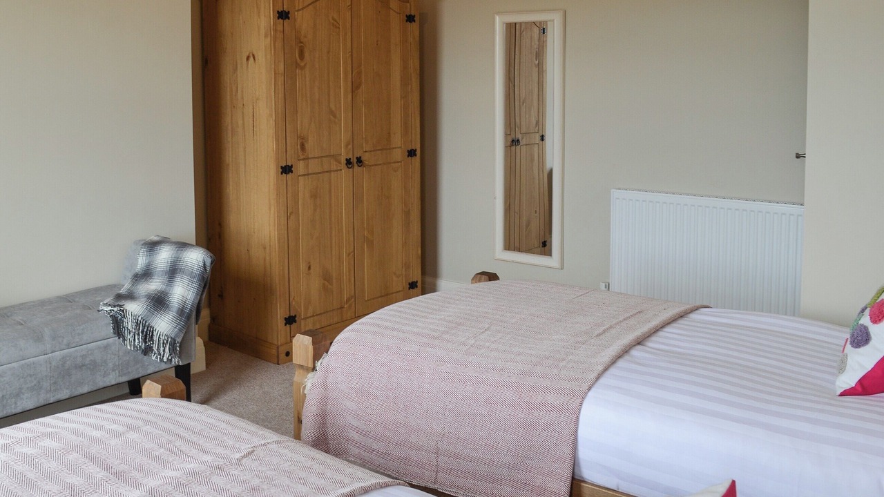 Photo of Others in South Cliff