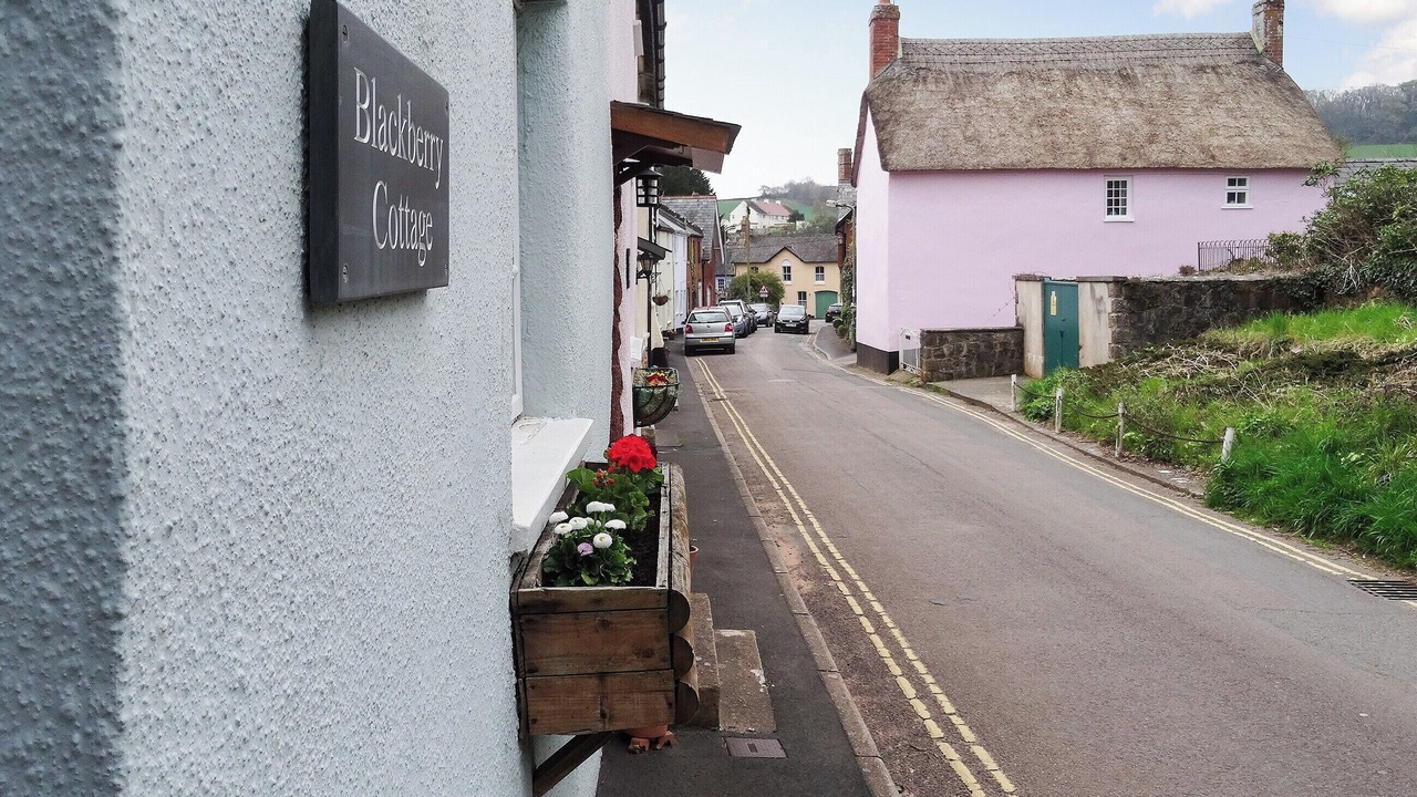 Photo of Others in Kenton