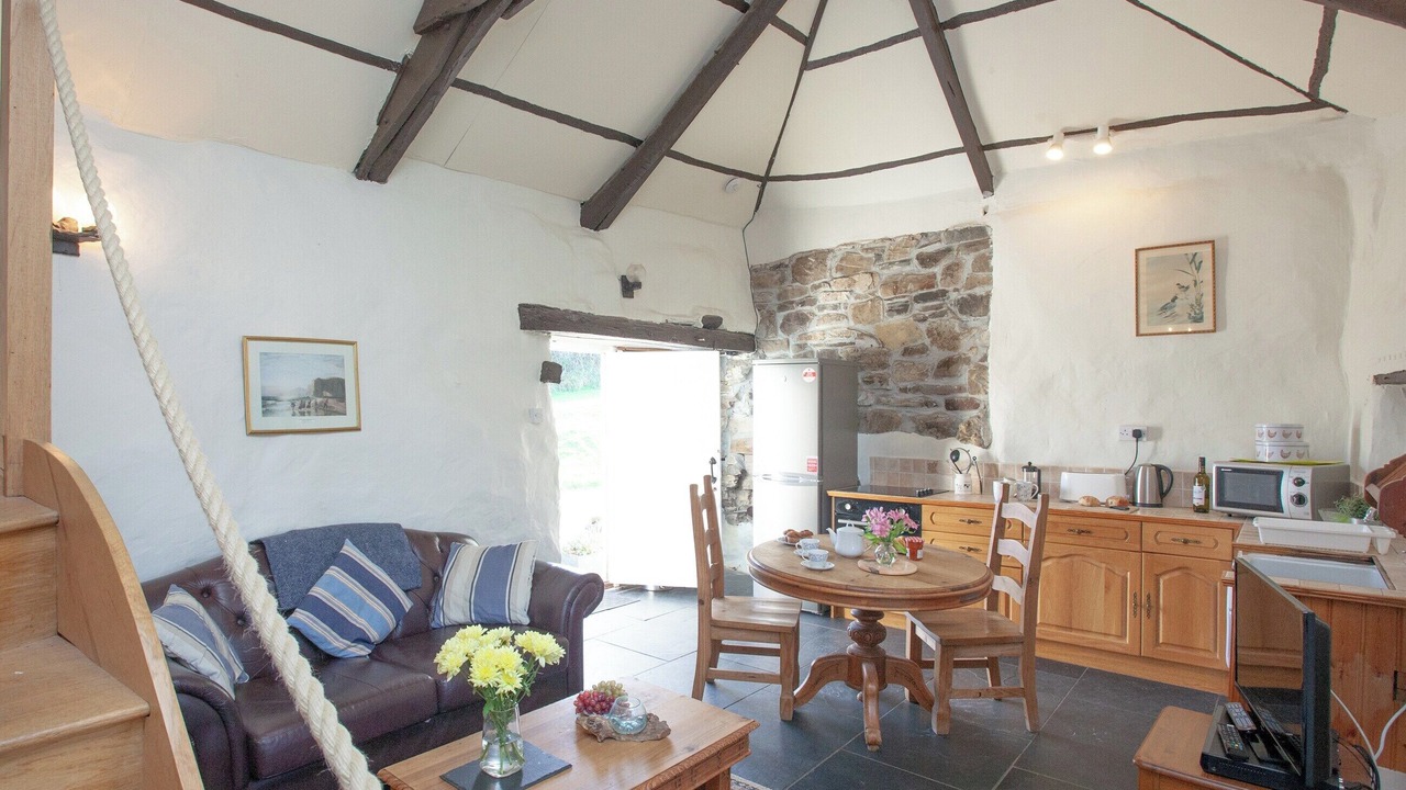 Photo of Others in Saint Gennys