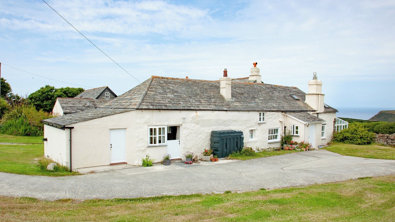 Photo of Others in Saint Gennys