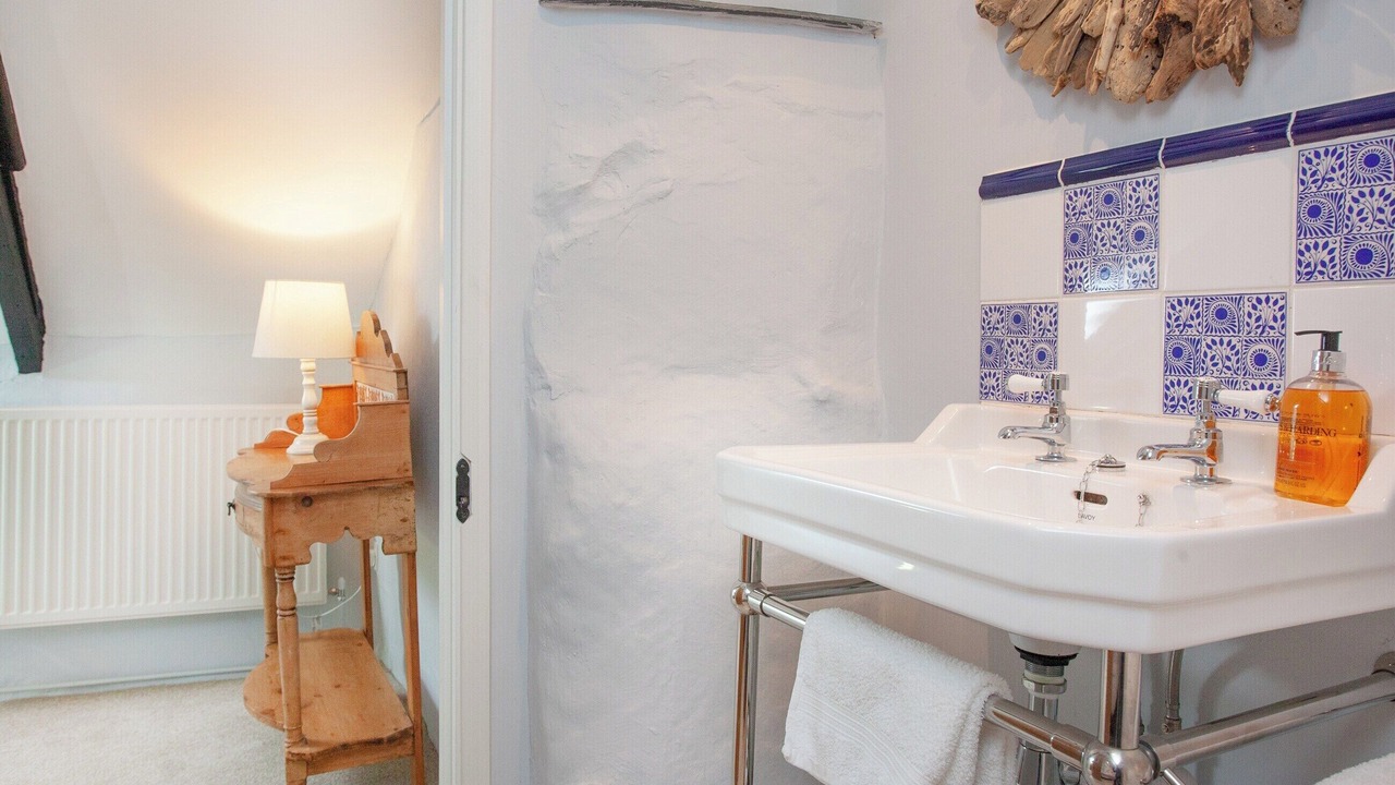 Photo of Bathroom in Saint Gennys