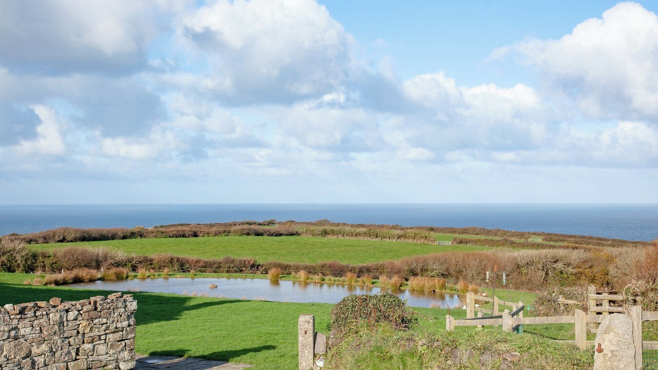 Photo of Others in Saint Gennys