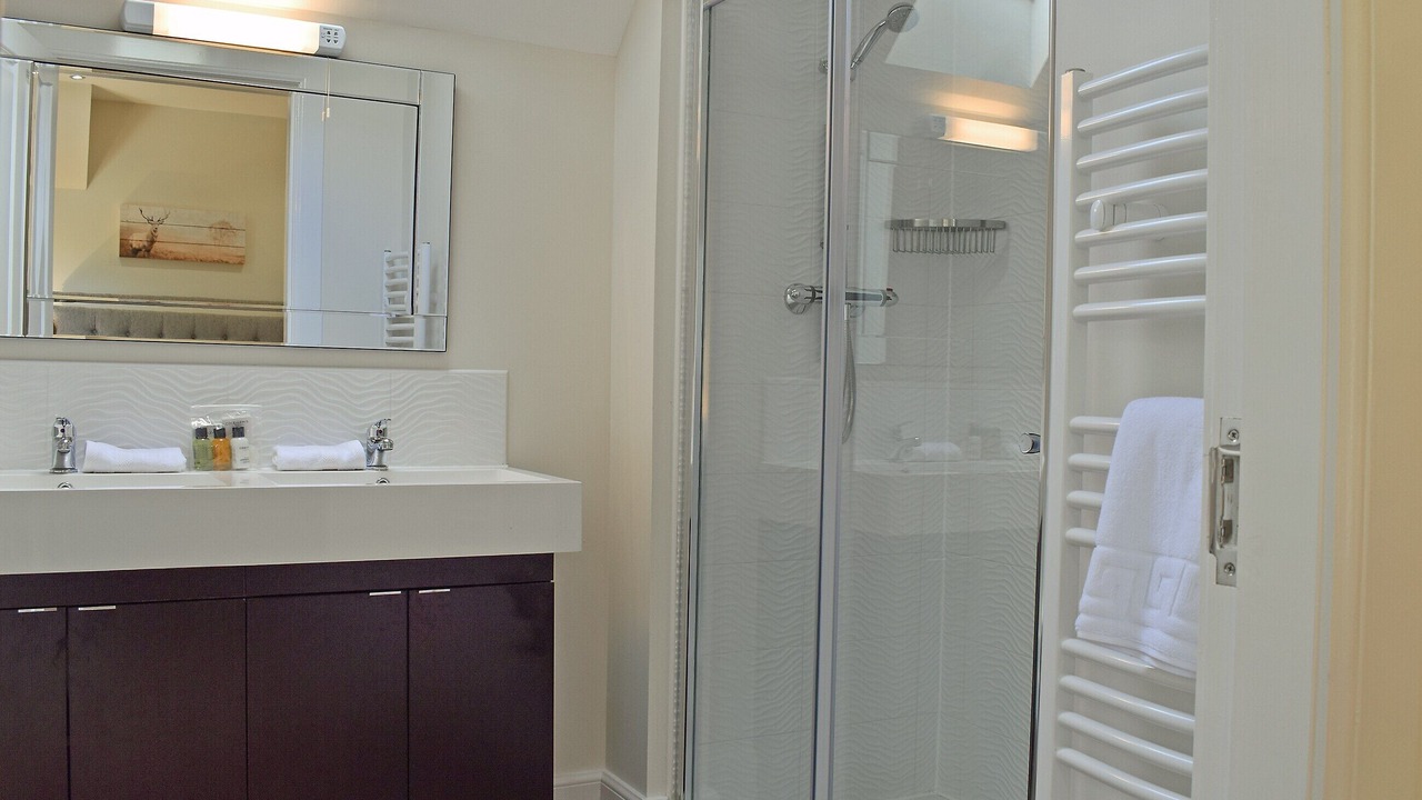 Photo of Others in Killin