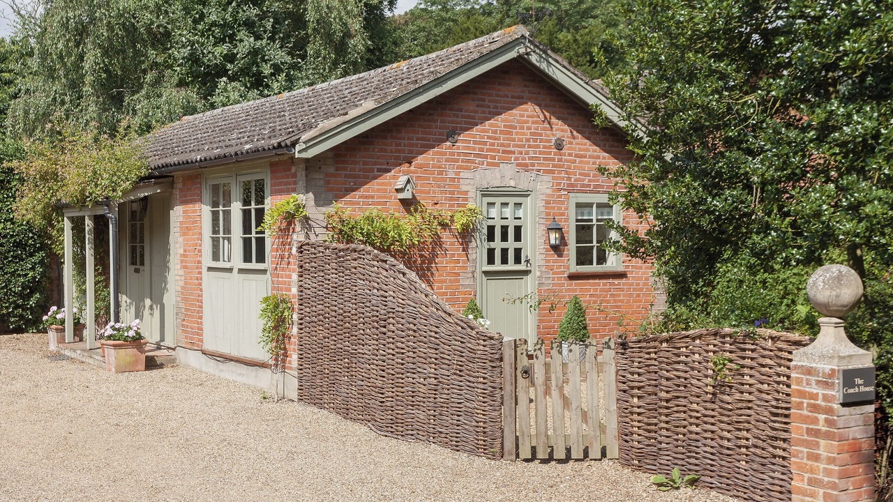 Photo of Outdoor in Tattingstone