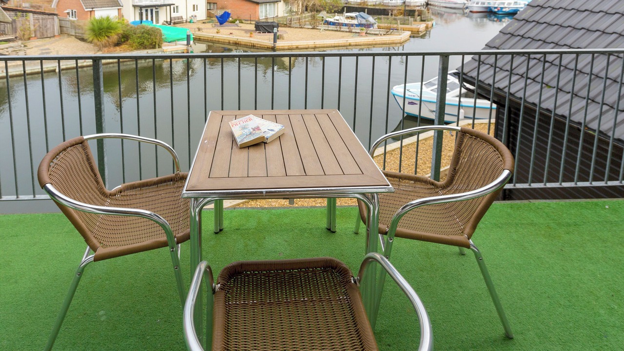 Photo of Others in Hoveton