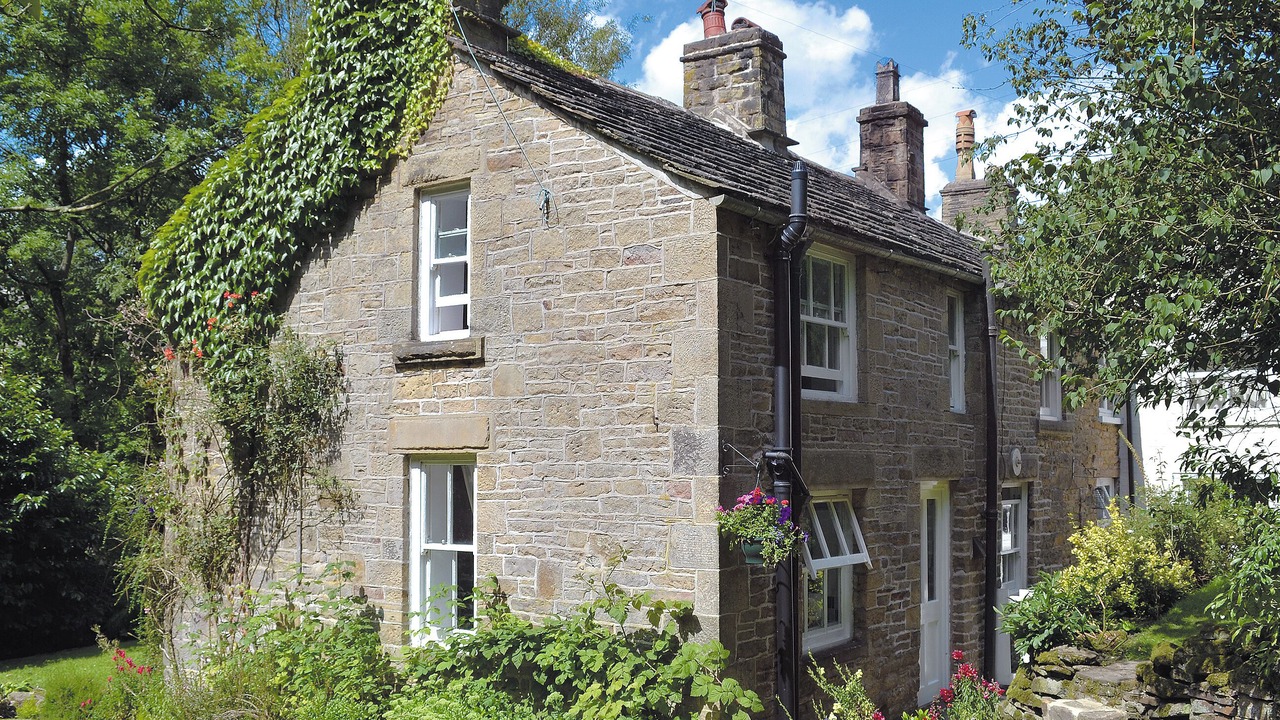 Photo of Others in Chapel en le Frith