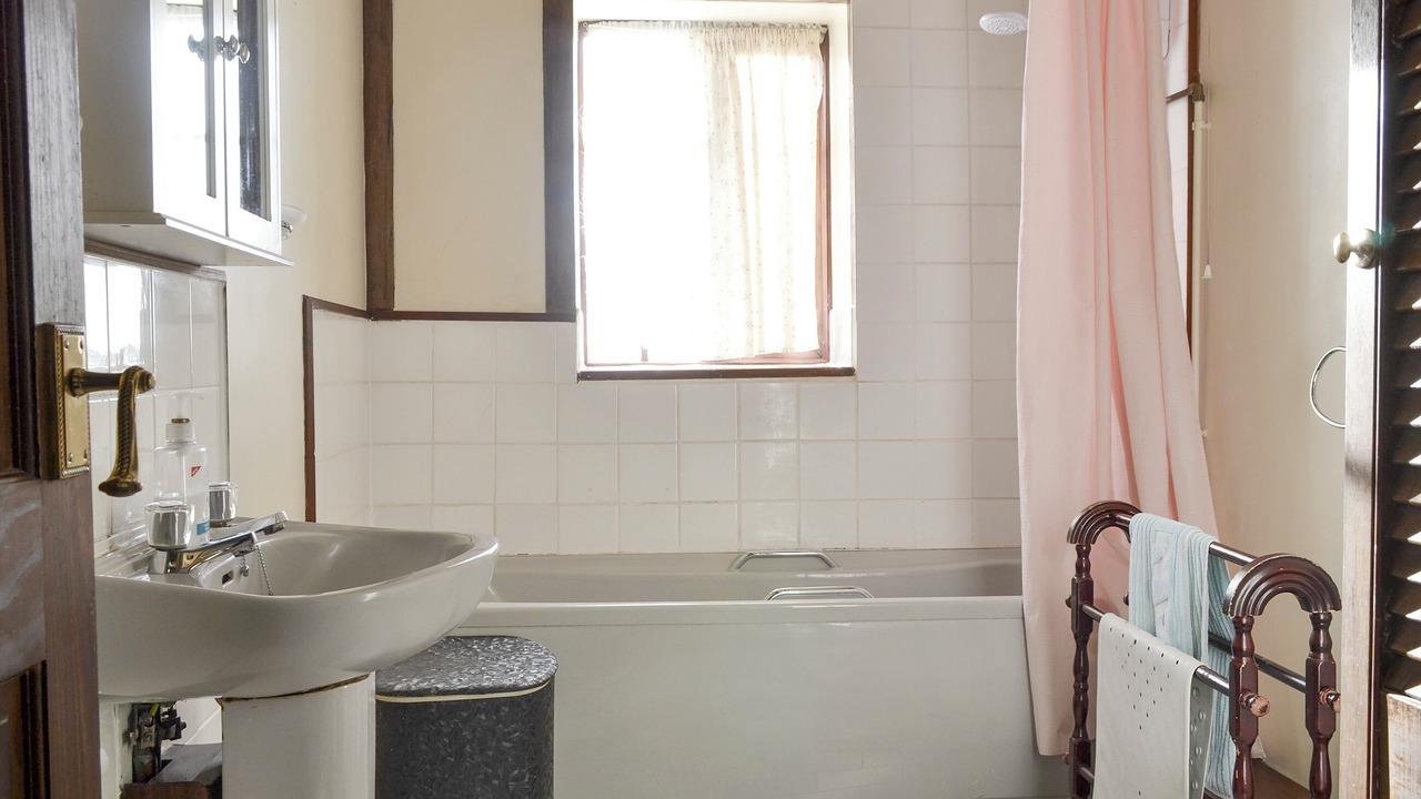 Photo of Bathroom in Acton Scott