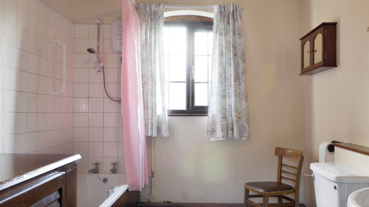 Photo of Bathroom in Acton Scott