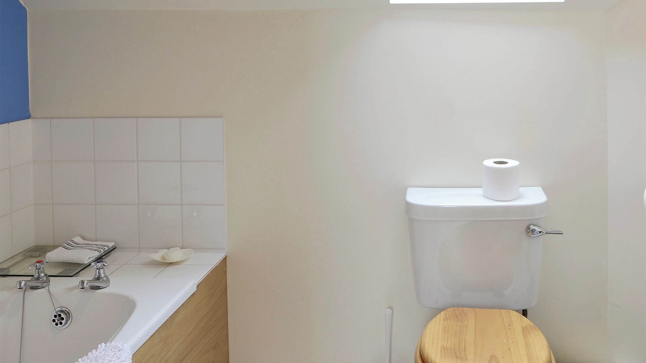 Photo of Bathroom in Kelso