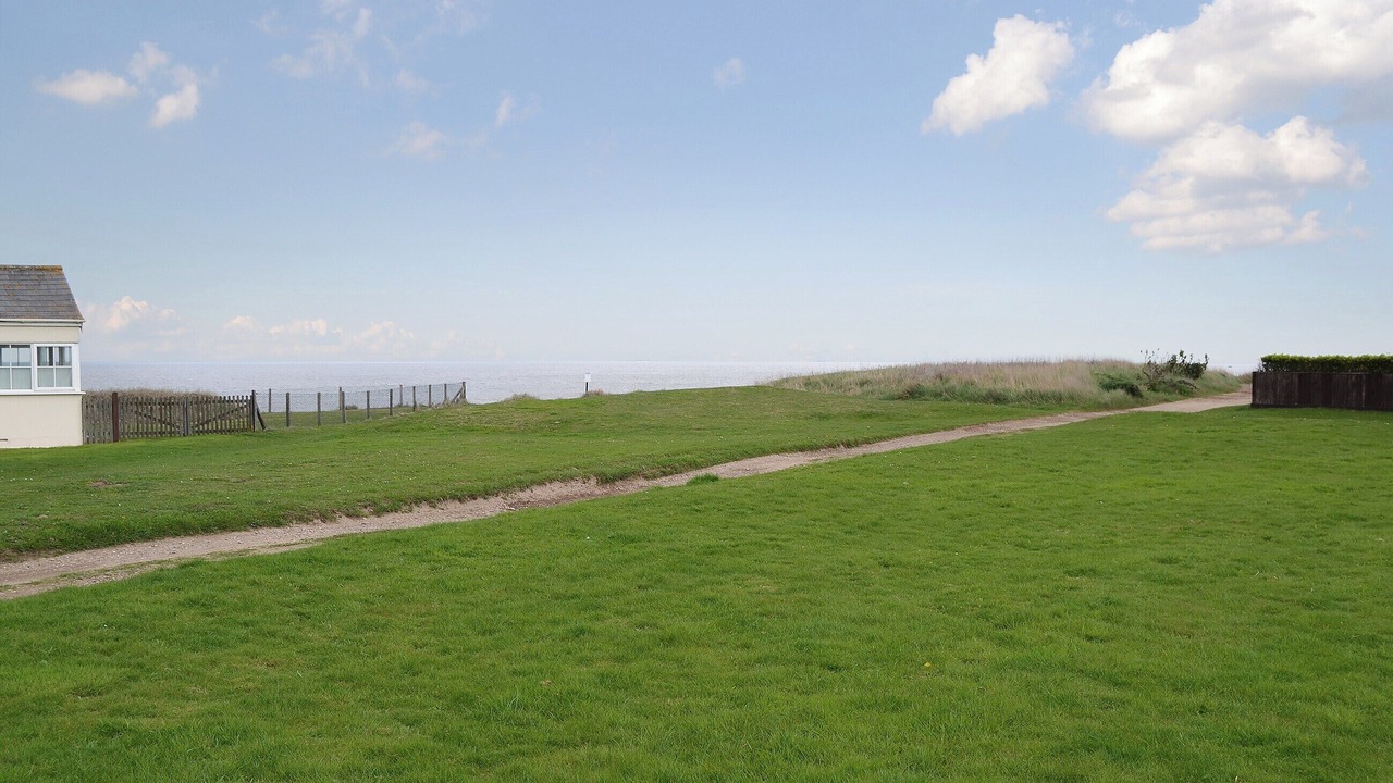 Photo of Others in Bacton