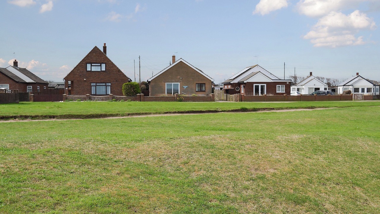 Photo of Others in Bacton