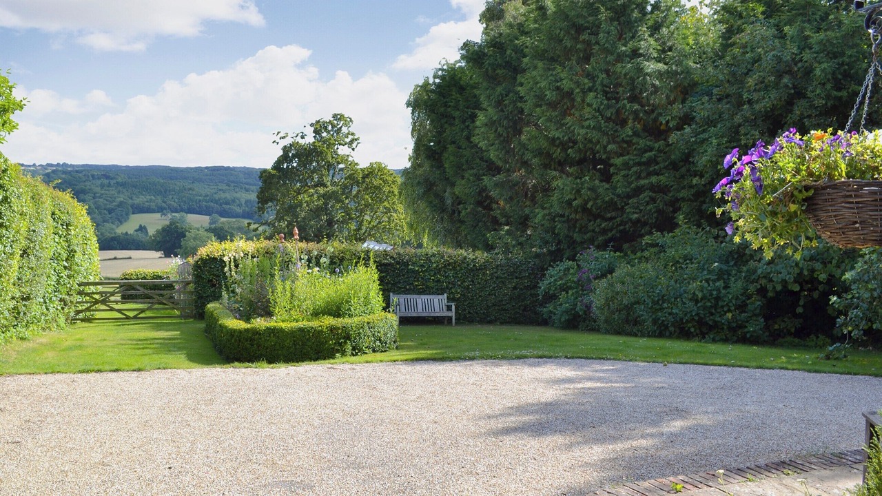 Photo of Others in Burwash