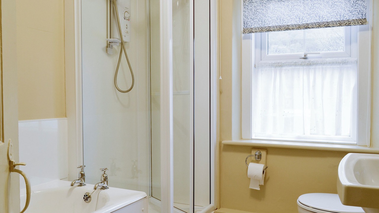 Photo of Bathroom in Borrowdale