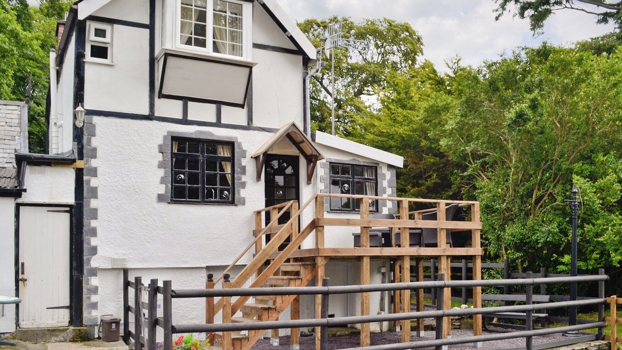 Photo of Others in Llanycil