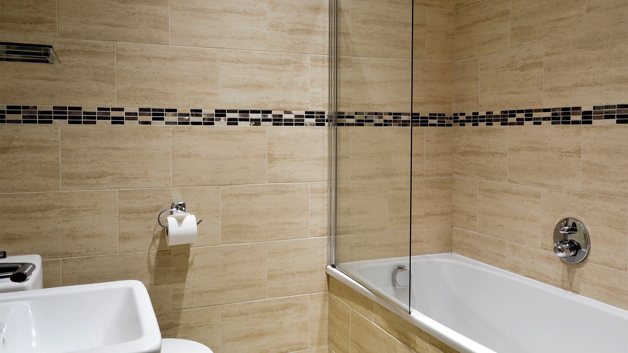 Photo of Bathroom in Muston