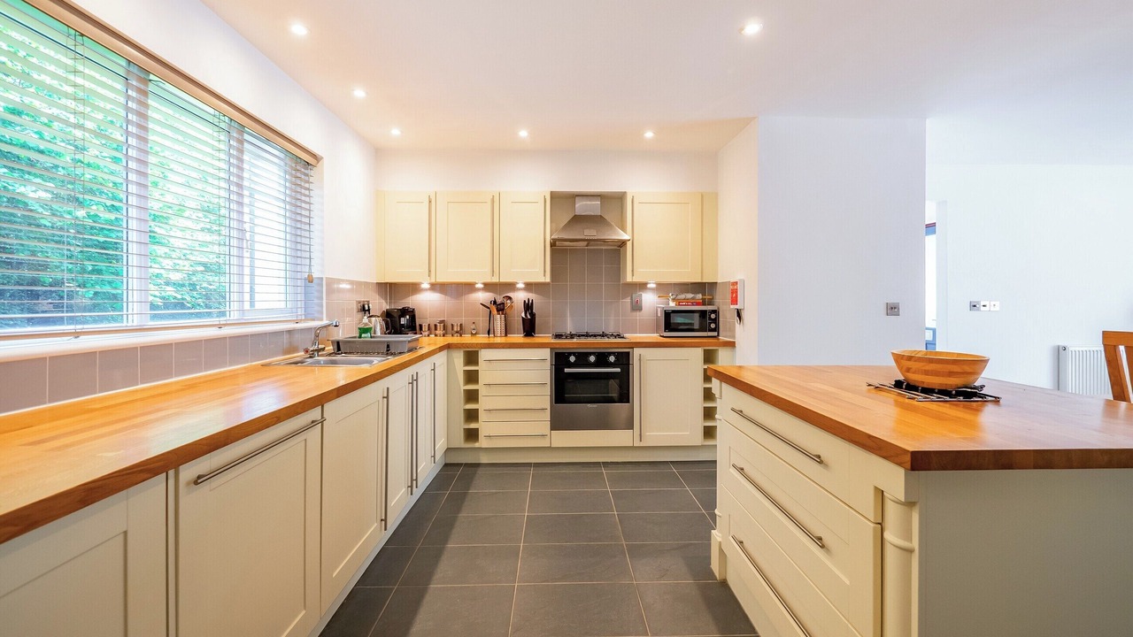 Photo of Others in Carnon Downs