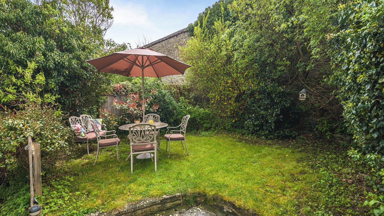 Photo of Others in Hay on Wye