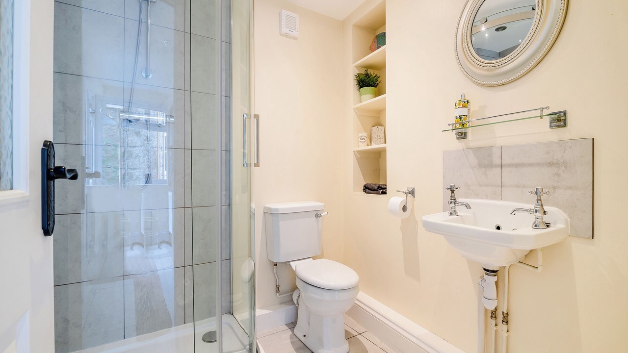 Photo of Bathroom in Hay on Wye