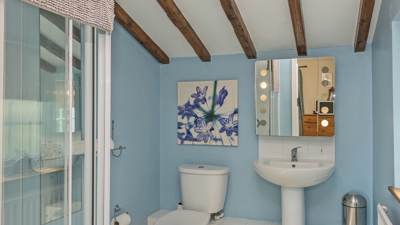 Photo of Bathroom in Coltishall