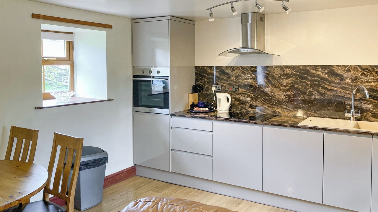 Photo of Others in Alston