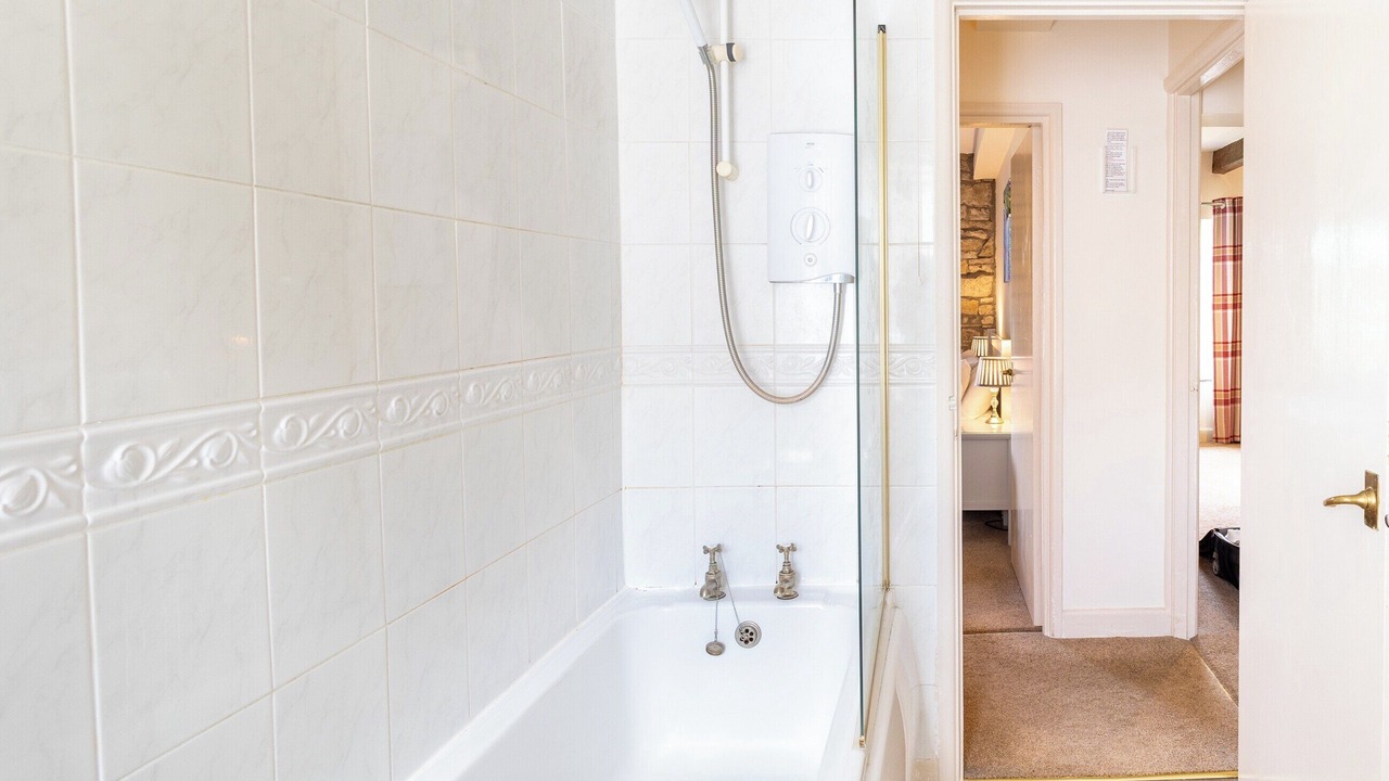 Photo of Bathroom in Leyburn