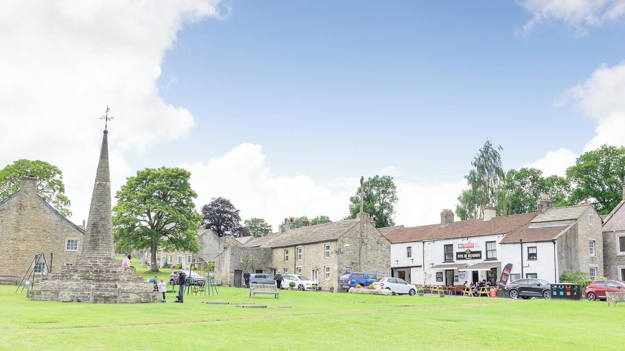 Photo of Others in Leyburn