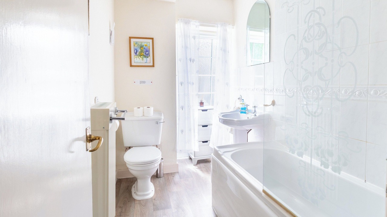 Photo of Bathroom in Leyburn